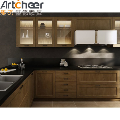 comprar Gabinete de color LED personalizado Gabinete de cocina de estilo italiano con diseño clásico fabricación en línea