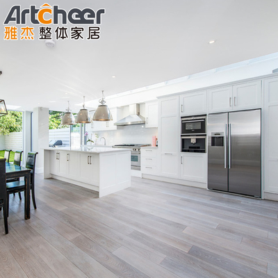 comprar Armarios de cocina usados gratis con luces LED debajo del armario y diseño de almacenamiento modular fabricación en línea