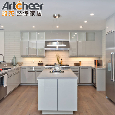 comprar Armarios de cocina de madera sólida de lujo antiguo en estilo moderno unidades de cocina en forma de U fabricación en línea