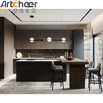 comprar Armario de cocina de diseño de isla con marco de madera sólida de color personalizado acabado de laca fabricación en línea