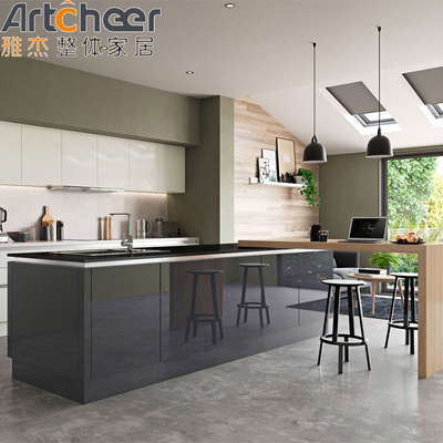 comprar Pantry de cocina modular de lujo con diseño simple y acabado de laca de 2pac de alto brillo fabricación en línea