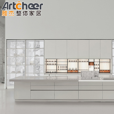 comprar Grill de cocina interior y exterior con armario de nevera Diseño de isla italiana en blanco fabricación en línea