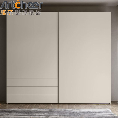 Carcasa de madera contrachapada de acabado de melamina estilo minimalista italiano Puertas correderas de armario para el dormitorio