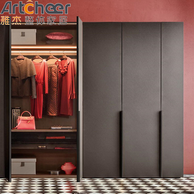 Mejorar el almacenamiento de su dormitorio con Almari Muebles Armario de combinación de madera