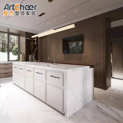 Armarios de cocina de madera personalizados minimalistas con accesorios tamaño estándar